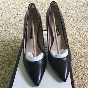 Nine West pumps